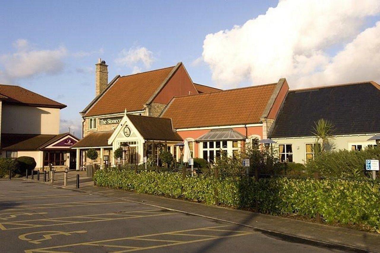 וורינגטון Premier Inn Haydock Park/M6 J23 מראה חיצוני תמונה